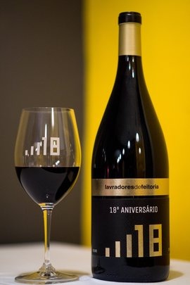 Novo lançamento de Tinto Cão para celebrar os 18 Anos da LF