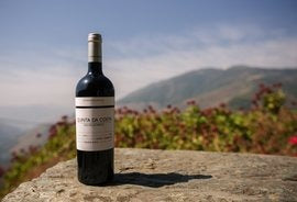 'Quinta da Costa das Aguaneiras tinto 2014’ para a época natalícia